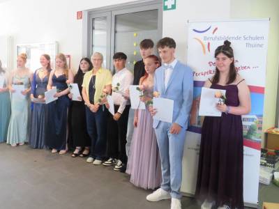 Erfolgreiche Schüler*innen der Berufseinstiegsschule